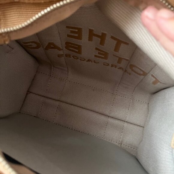 MARC JACOBS The Jacquard Small Tote Bag – Camel - Authentic - New Without Tags - Picture 7 of 9